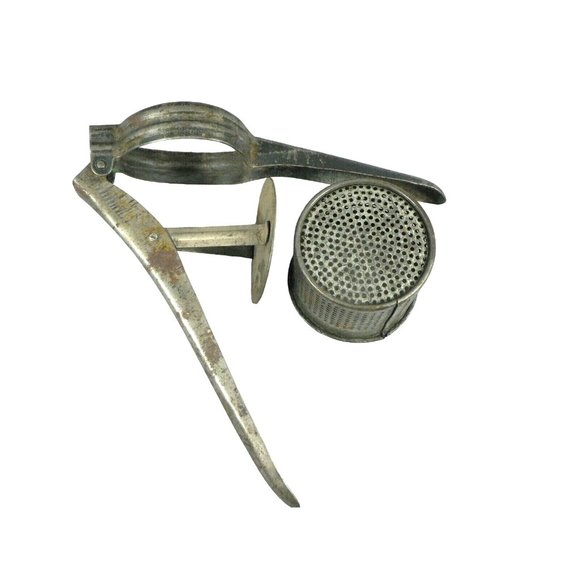 Potato Ricer Juicer Hand Press Masher Metal Primitive Vintage - Picture 4 of 12